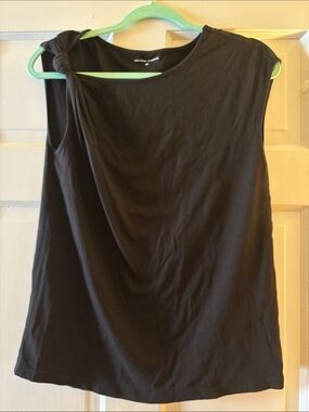 Universal Standard Black Knot-Shoulder Tank